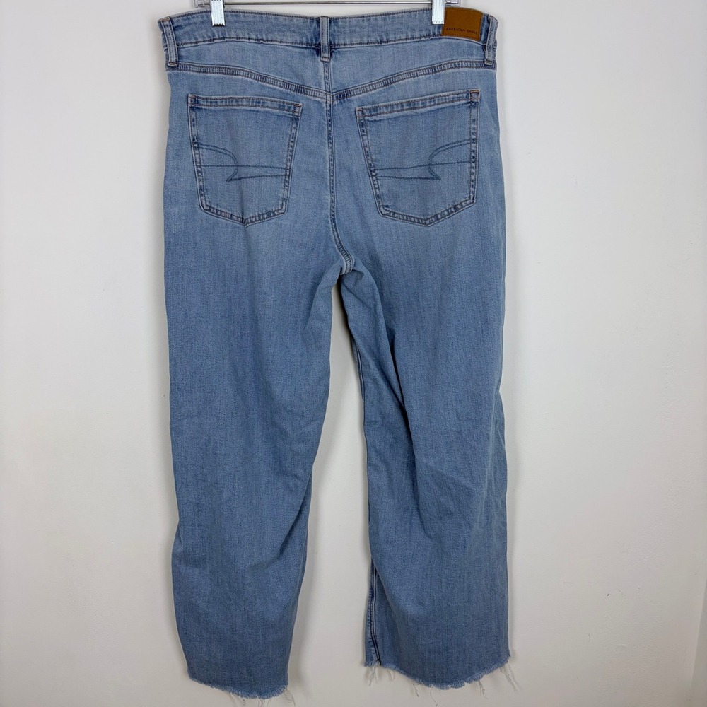 American Eagle Stretch Low-Rise Baggy Wide Leg Jean Light Wash Size 14 Regular - Picture 7 of 10